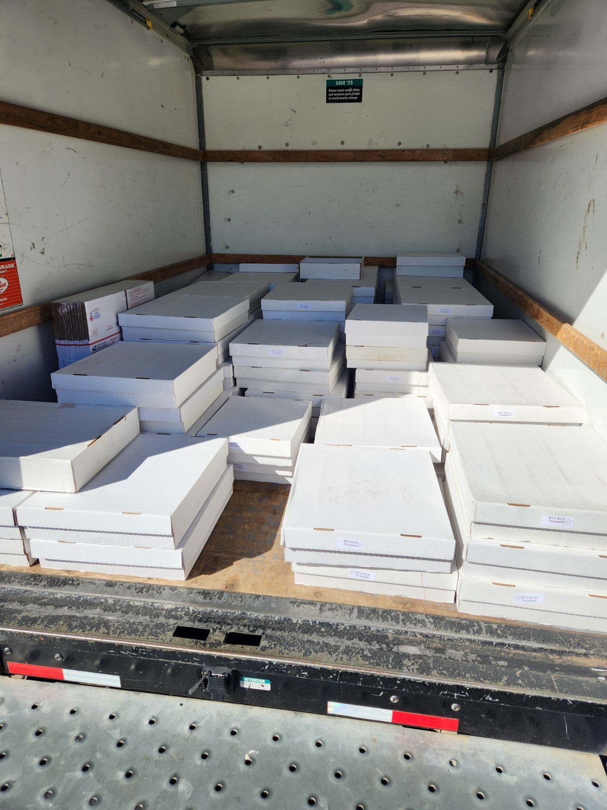 Magic the gathering cards Huge Lot 11 Boxes With Foils And Rares 70-75000 cards
