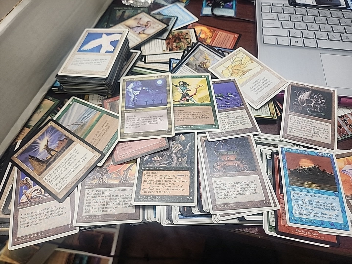 Old School Vintage Magic the Gathering Card Lot 2000 Cards  1993-2003+xtra Rares